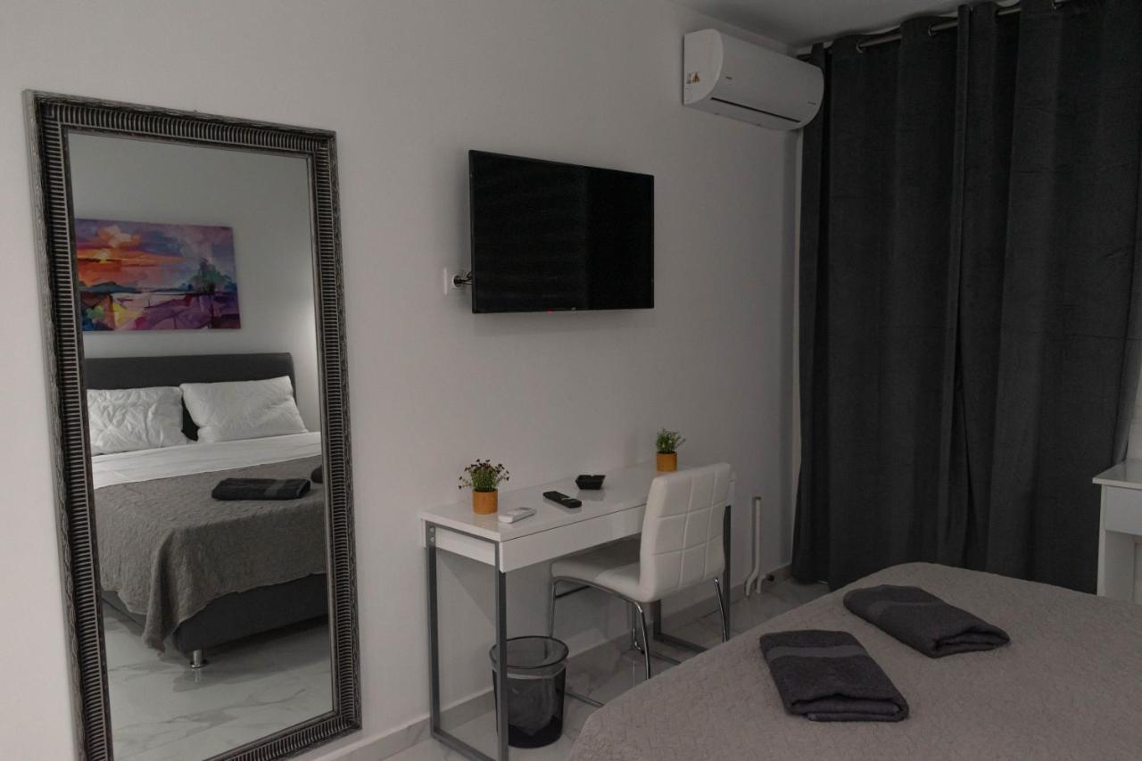 Athens Apartment At The Museum Екстериор снимка